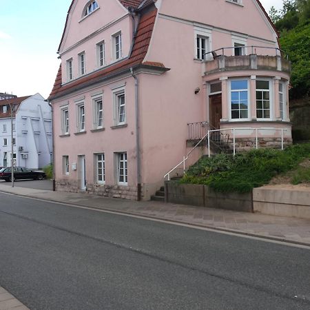 Moderne Wohnung In Barockem Altstadthaus Nahe Altstadt Und Radweg Блискастел Екстериор снимка