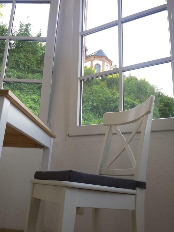 Moderne Wohnung In Barockem Altstadthaus Nahe Altstadt Und Radweg Блискастел Екстериор снимка