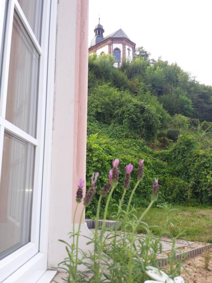 Moderne Wohnung In Barockem Altstadthaus Nahe Altstadt Und Radweg Блискастел Екстериор снимка